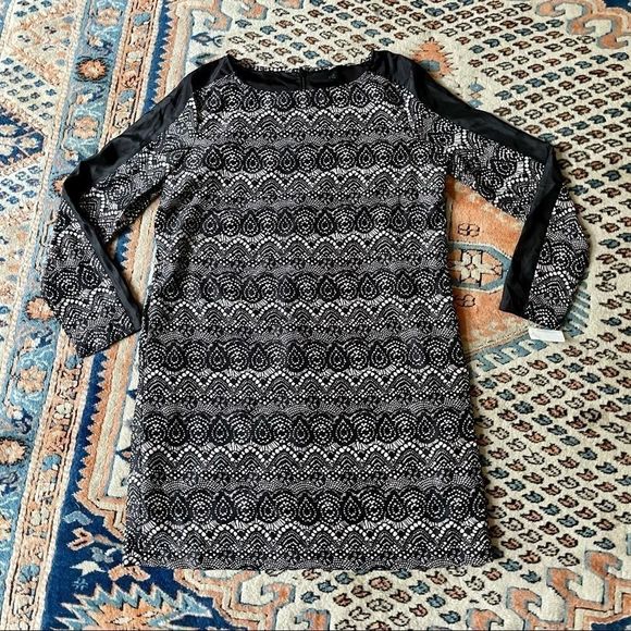 Mossimo Black Cream Faux Lace Printed Shift Dress - Picture 1 of 8